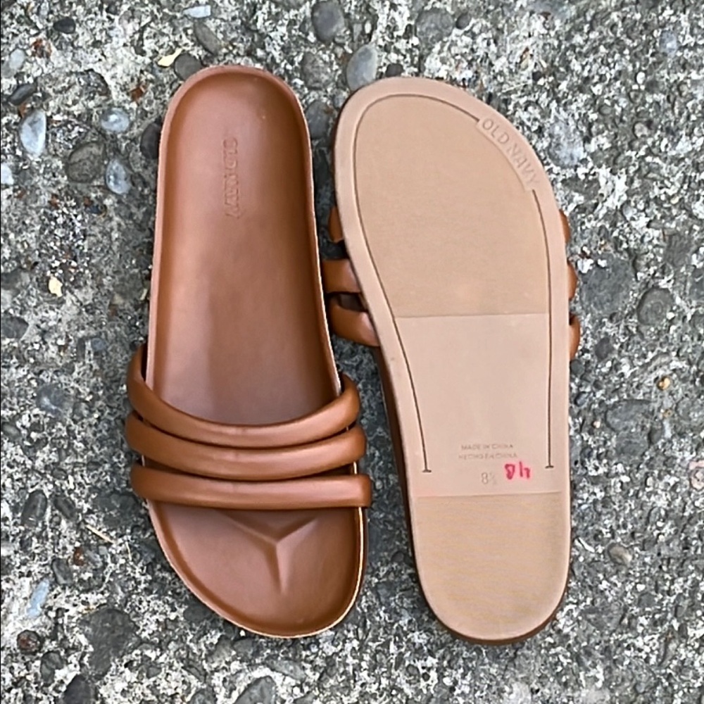 Old Navy Tan Slide Sandals - Picture 3 of 4